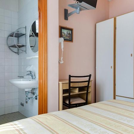 Hotel Sorriso Rimini Esterno foto