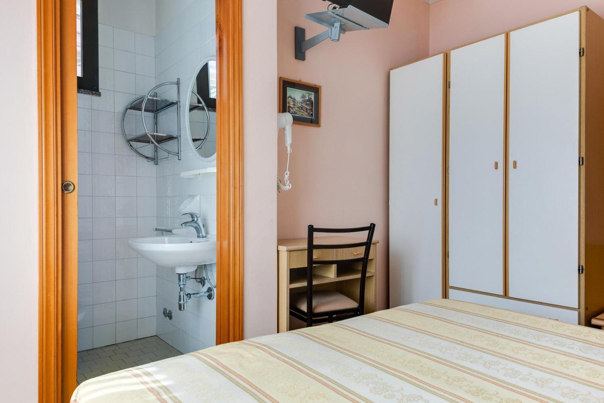 Hotel Sorriso Rimini Esterno foto